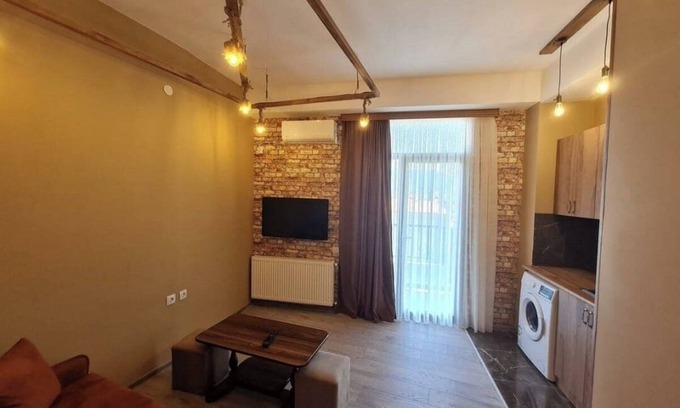 Avlabari Apartment | Cozy Royal Apartment in the Heart of Old Tbilisi