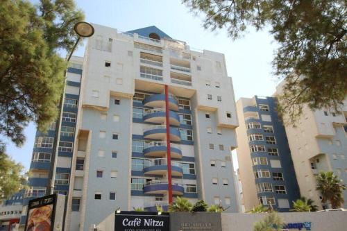 Netanya Apartment | Royal Apartments , Blvd Nitza 8