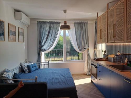 Sandanski Apartment | Budget-Friendly Stay at Royal Blue River Pearl - Guest Rated 9.8