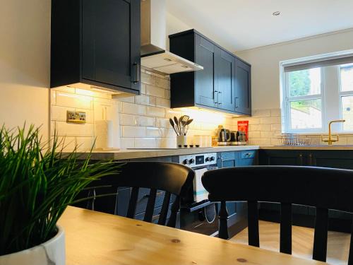Halifax Apartment | Pet-Friendly Royal Calderdale Lodge - 4-Star Guest Rated