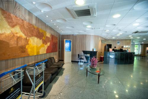 Santo Agostinho Hotel | Relax at Royal Center Hotel Lourdes with Spa & Ocean View
