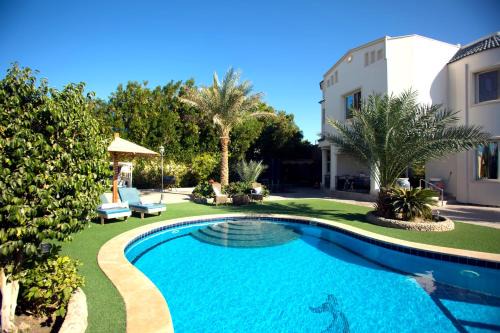 Al Ahyaa Villa | Exclusive Royal Home Villa with Private Pool & Ocean View