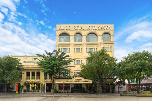 Nguyen Hue Walking Street Hotel | Elegant Retreat at Royal Hotel Saigon with Pool & Dining