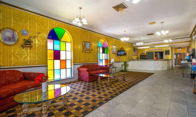 Abilene Hotel | Royal Inn Abilene