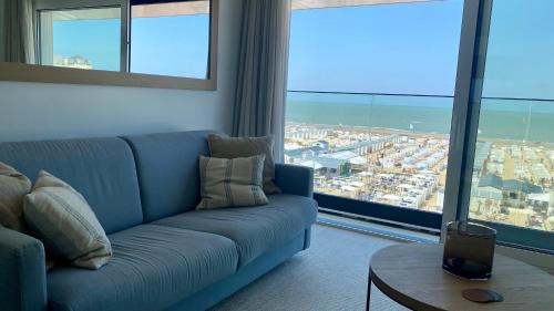 Knokke Apartment | Beachfront Relaxation at Royal Knokke - Rated 9.3/10