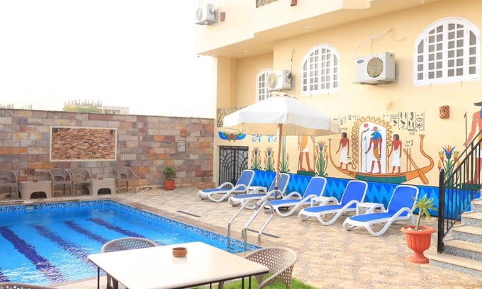Luxor Apartment | Oceanfront Royal Mountain: Guest Rated 8.3 with Pool & Dining