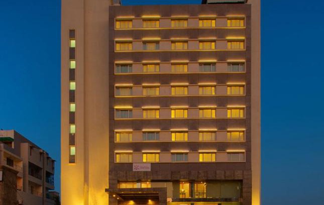 Vadodara Hotel | Discover Royal Orchid Central Vadodara: Family-Friendly Retreat