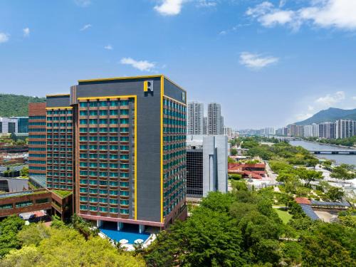 Sha Tin Hotel | Experience Elegance at Royal Park Hotel with Pool & Dining