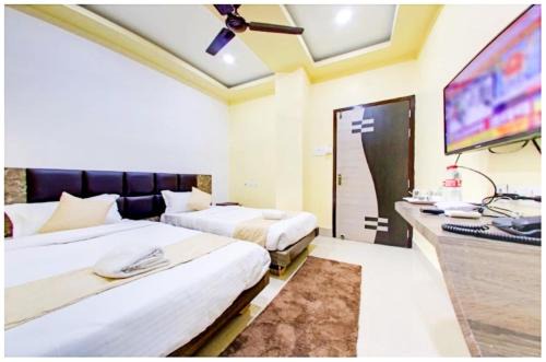 Beltola Hotel | Royal Park Inn Residency 5 km from Assam State Zoo