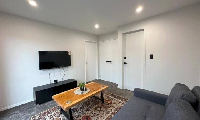 Royal Oak Apartment | Comfortable Royal Residency - 1BR Apartment with Kitchen
