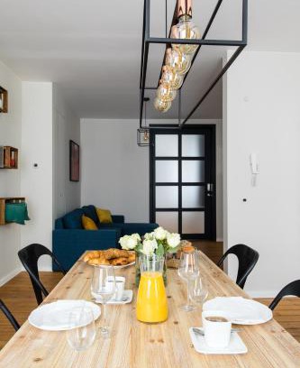 Quartier des Libertes - Vrijheidswijk Apartment | Child-Friendly Urban Suites in Brussels - Guest Rated 7.7