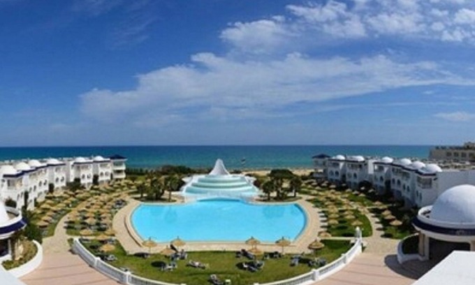 Yasmine Hotel | Relax at Golden Tulip Taj Sultan Resort with Ocean Views