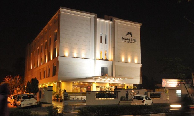 Vaishali Nagar Hotel | Discover Royale Lalit Hotel Jaipur: Family-Friendly Retreat