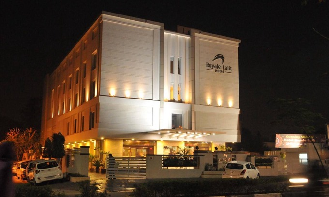 Vaishali Nagar Hotel | Budget-Friendly Stay at Royale Lalit Hotel Jaipur