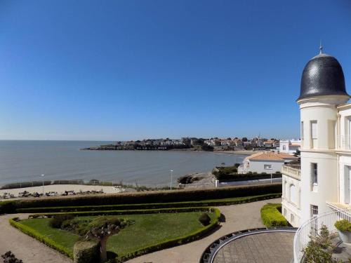 Pontaillac Apartment | Seaside Studio in Royan Pontaillac - Perfect for Families