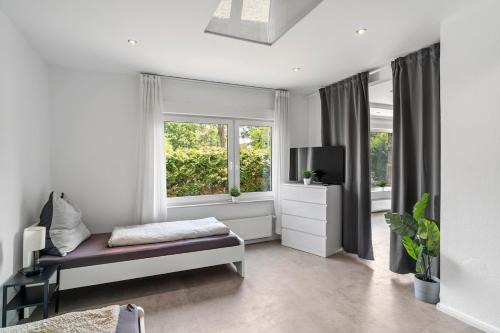 Ruesselsheim Apartment | RU01 Wohnung mit Terrasse!