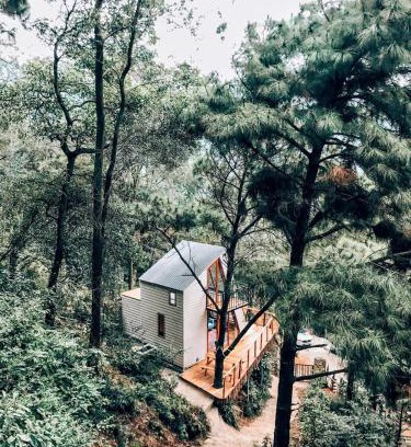 Soc Son Ski Chalet | Rubik House