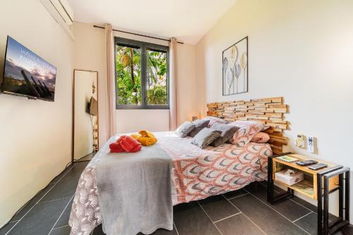 Saint-Denis Apartment | Cozy Rubis T1 bis: Perfect for Families and Pets
