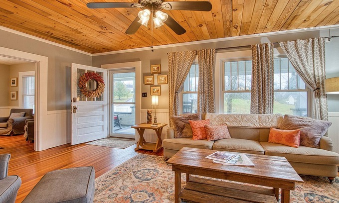 Canton House | Ruby: Exceptional Southern Hospitality with Family Amenities