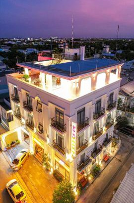 Vinh Long Hotel | Explore RUBY HOTEL Vĩnh Long: Top-Rated with Ocean Views