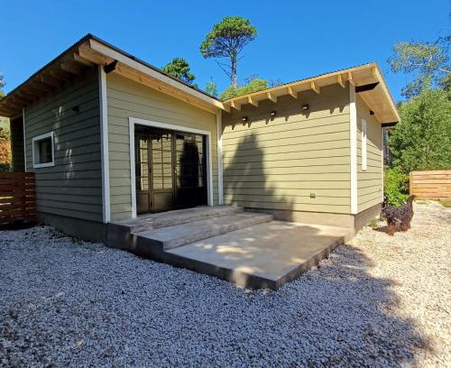 Bosque Peralta Ramos House | Discover Ruca Reuemn: Pet-Friendly Retreat with Top Ratings