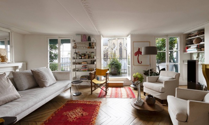 Quartier des Invalides Apartment | Experience Rue de Champagny with Family-Friendly Amenities