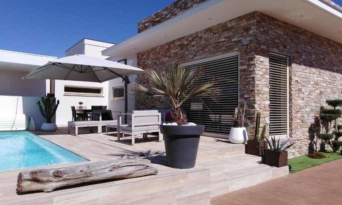 Villeneuve-de-la-Raho Bed & Breakfast | Exceptional RUE DU BAC: Oceanfront Pool & Hot Tub Retreat
