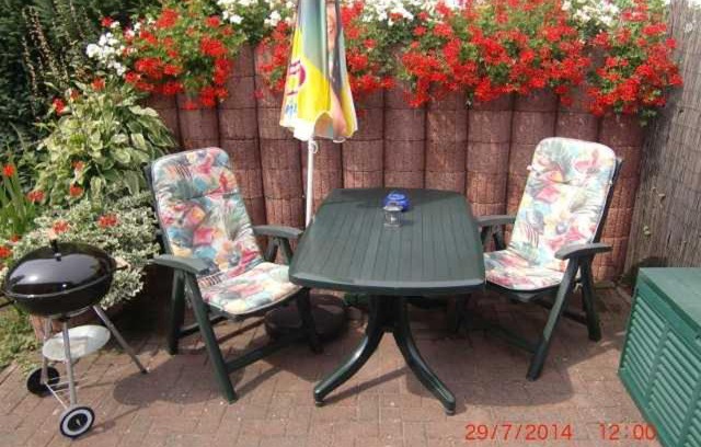 Thesenvitz Apartment | Family-Friendly Ruegen Fewo 24: Guest Rated at 8/10