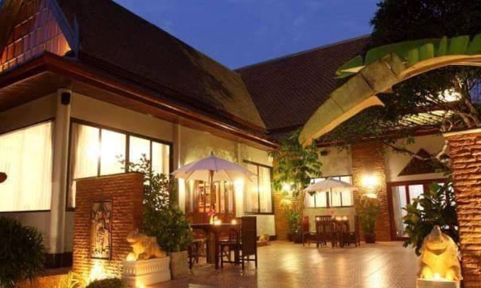 Mae Rim Resort | Delightful Stay at Ruen Ariya Resort with Pool Access