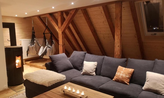 Hohenberg a.d.Eger Apartment | Modern Retreat with Hot Tub and Family-Friendly Vibes