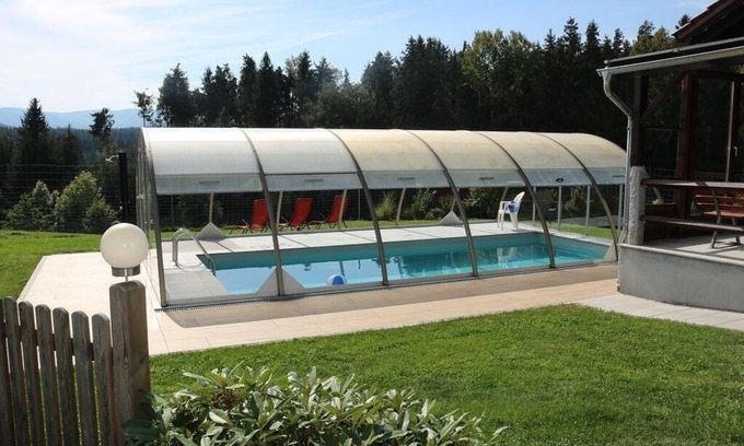 Viechtach Apartment | Cozy 2-Bedroom Apartment with Balcony and Pool Access