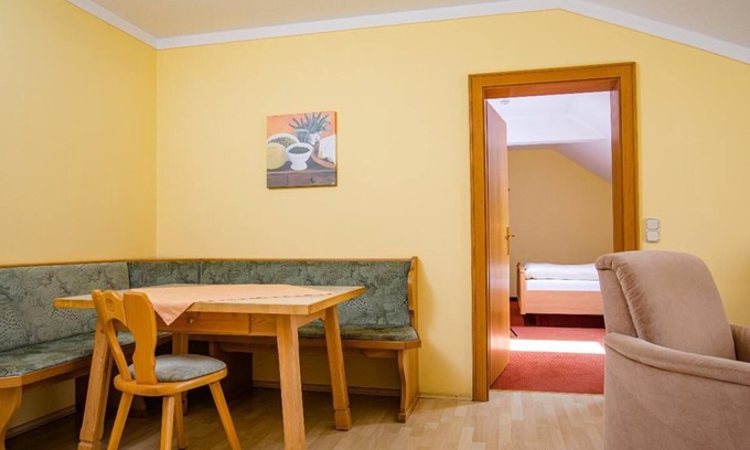 Bad Fuessing Apartment | Tranquil Apartment Near Bad Füssing Thermal Spas