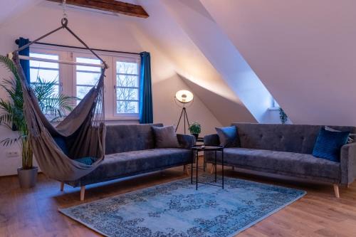 Fishermen's Quarter Apartment | Tranquil Stay Near the Danube - Child-Friendly Retreat