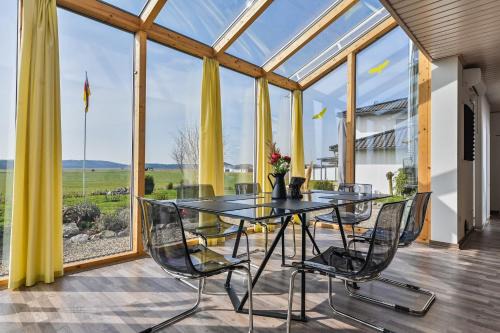 Ingoldingen Apartment | Serene Retreat with Panoramic Views for Family Getaways