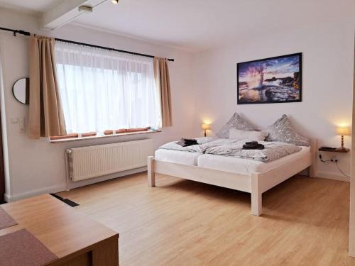 Oesterdeichstrich Apartment | Seaside 1-Bedroom Apartment with Ocean View in Büsum