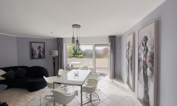 Juelich Apartment | Peaceful Retreat: Recently Renovated 100 sqm Getaway