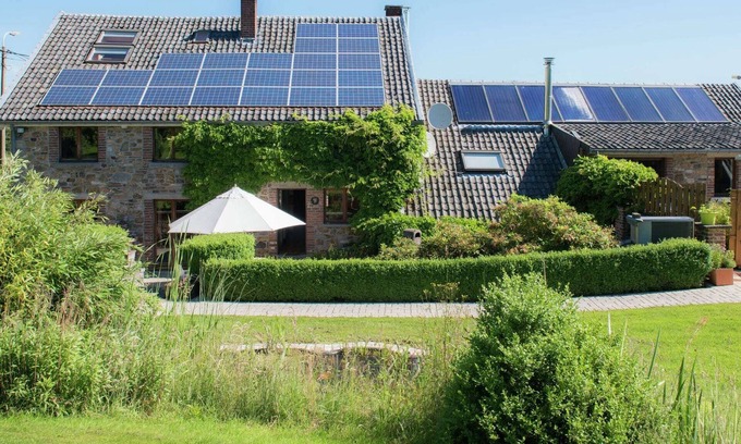 La Reid House | Ruim vakantiehuis in Theux met een zwembad