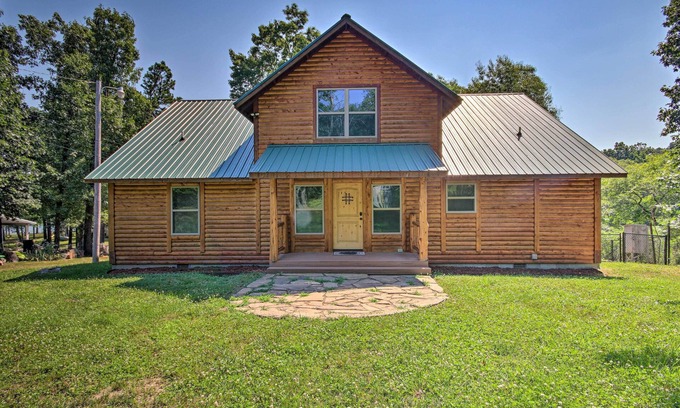 Eucha Cabin | Experience RuKaRaSa Cabin with Yard & Dock at Grand Lake