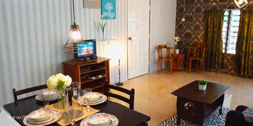 Sungai Sumun House | Affordable Family Retreat at Rumah Tamu Azizah