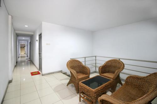 Gambir House | Budget-Friendly Stay at Rumahku Hayam Wuruk RedPartner