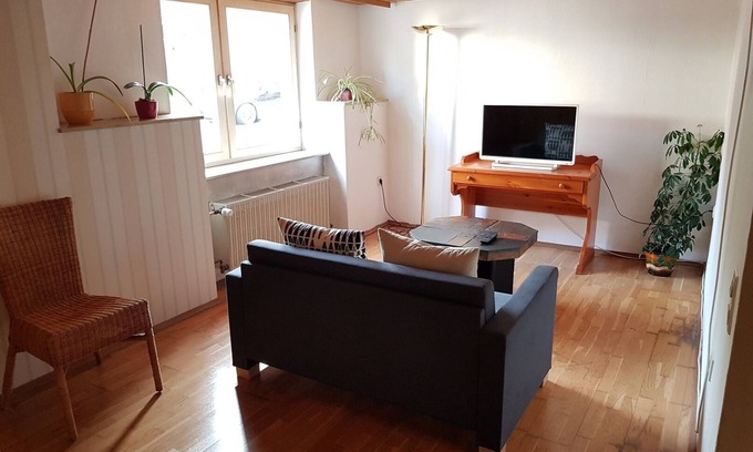 Rumbach Apartment | Cozy Rumbach Stay in Historic Half-Timbered House