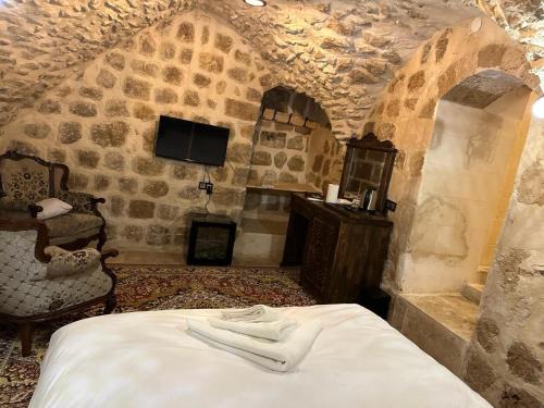 Artuklu Hotel | Enjoy Breakfast at Rumet Paşa Konağı - Family Friendly Stay