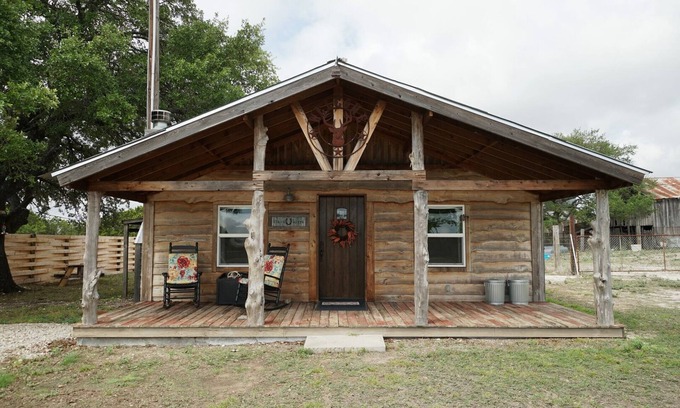 Harper Cabin | Tranquil Run Away Ranch Cabin with Ocean View & Breakfast