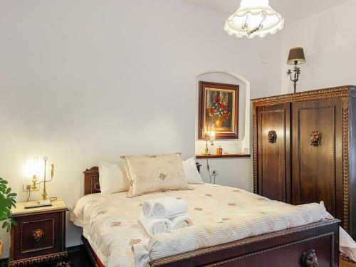 Vladeni House | Guest Rated: 10/10 Stay at RunCan-Rai with Hot Tub