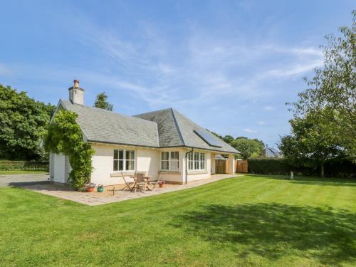Duns House | Runglee