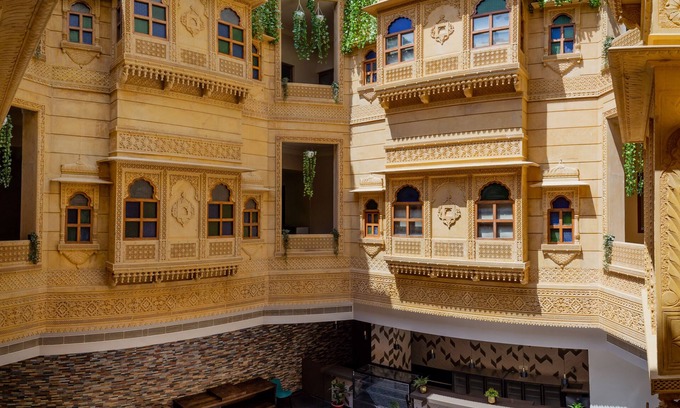 Jaisalmer Hotel | Rupal Residency: Guest Rated 9/10 with Pool & Restaurant