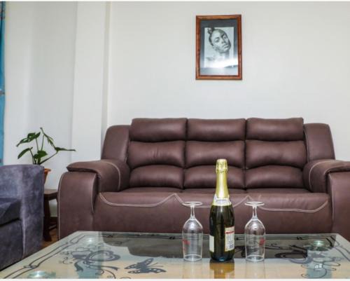Viwanda Bed & Breakfast | Family-Friendly RUPITAL SUITE with Kitchen Amenities