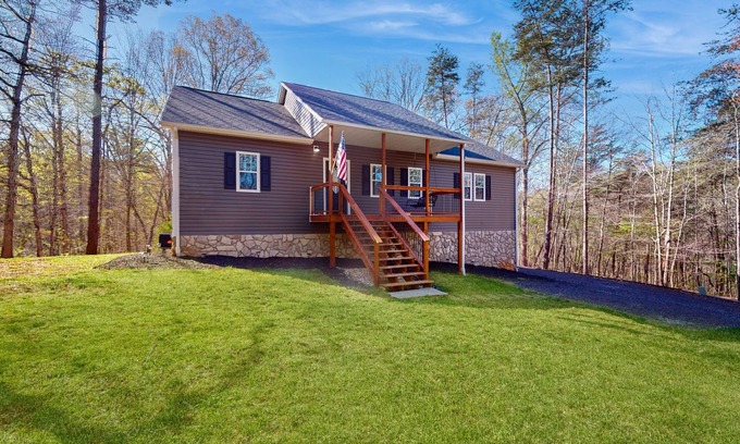 Moneta House | Ideal Retreat: 2-Story Home with Lake Access & Game Room