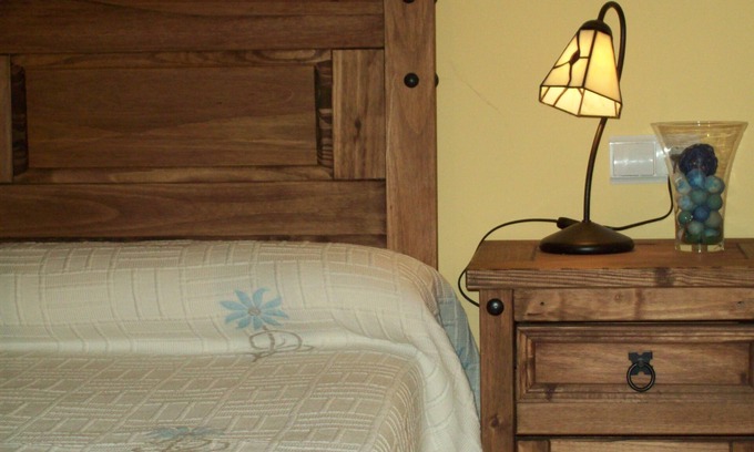 El Castell de Guadalest Apartment | Cozy El Salat Retreat · Family-Friendly with Spa Access