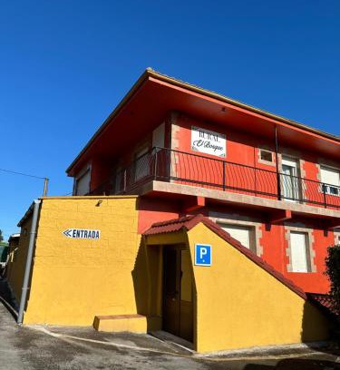 Entrambasaguas House | Cozy Rural El Bosque: Family-Friendly with Kitchen Amenities